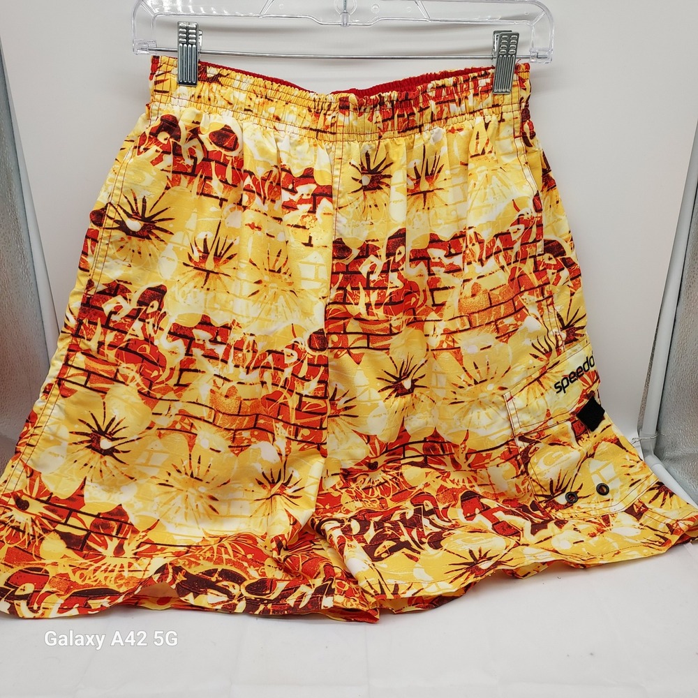 Speedo Mens Swim Trunks Yellow Orange Tropical Floral Cargo Board Shorts Medium